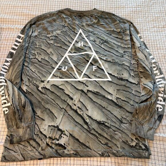 HUF Men's Soho TT Marbel Wash Black Camo Long Sleeve Tshirt Medium NWT - Picture 9 of 9